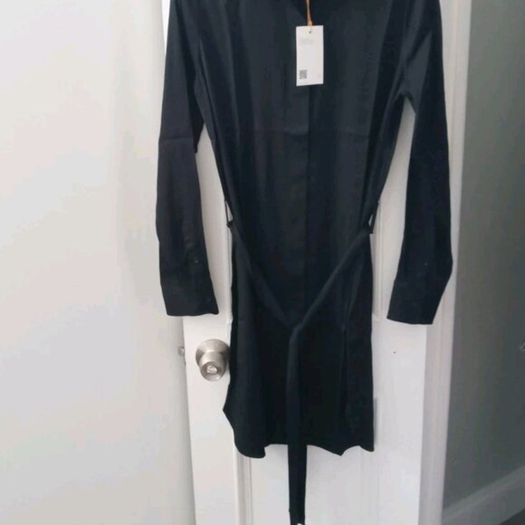 NWT Quince Washable Stretch Silk Shirt Dress. Medium. Black. Perfect Condition. - Picture 5 of 16